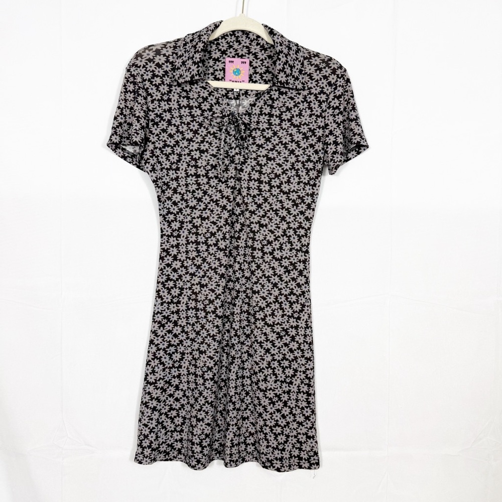 UNIF Corin Ditsy Floral Mini Dress Black Grey - Picture 2 of 14